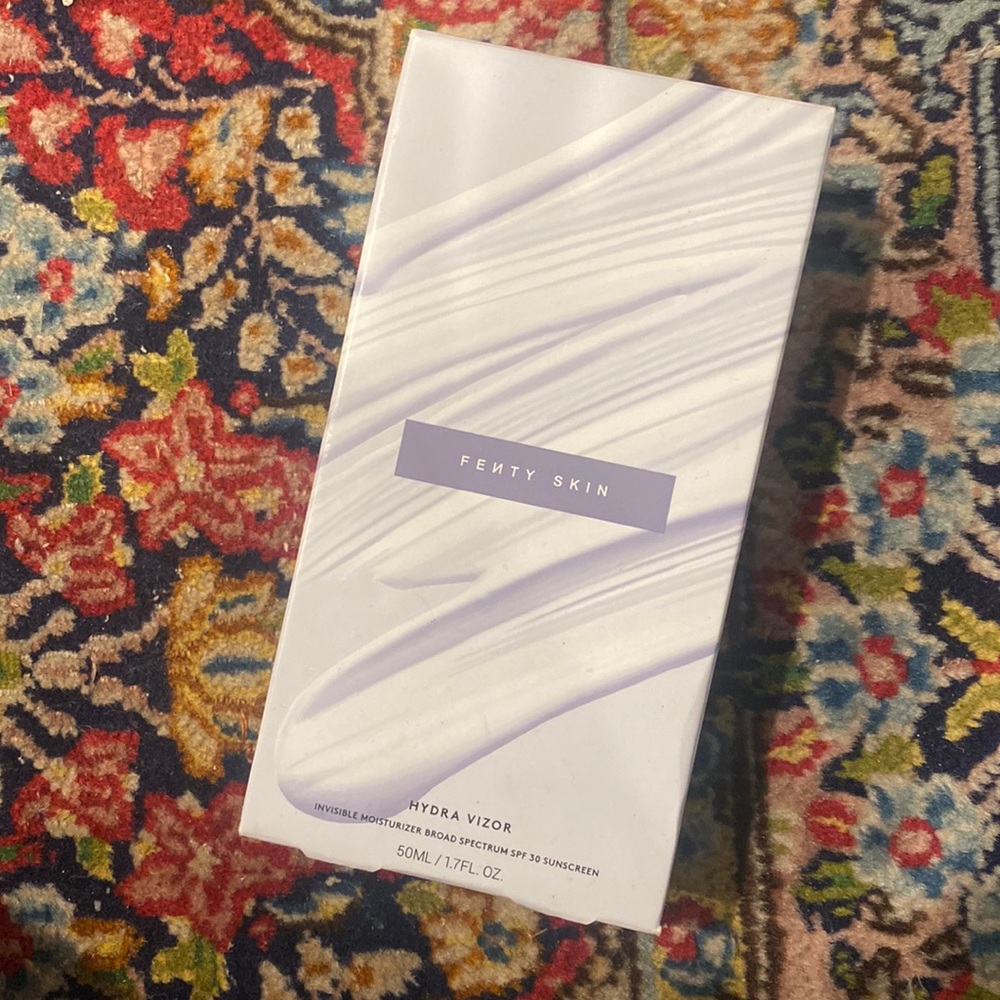 Fenty Skin Hydra Vizor